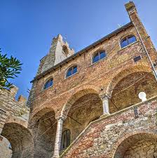 Suvereto